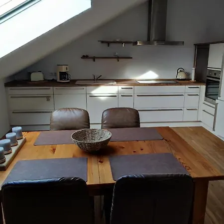 In Апартаменты